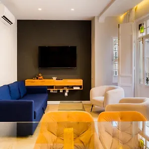 Apartment Elegant - 2 Bd 1 Bth - Center Spain